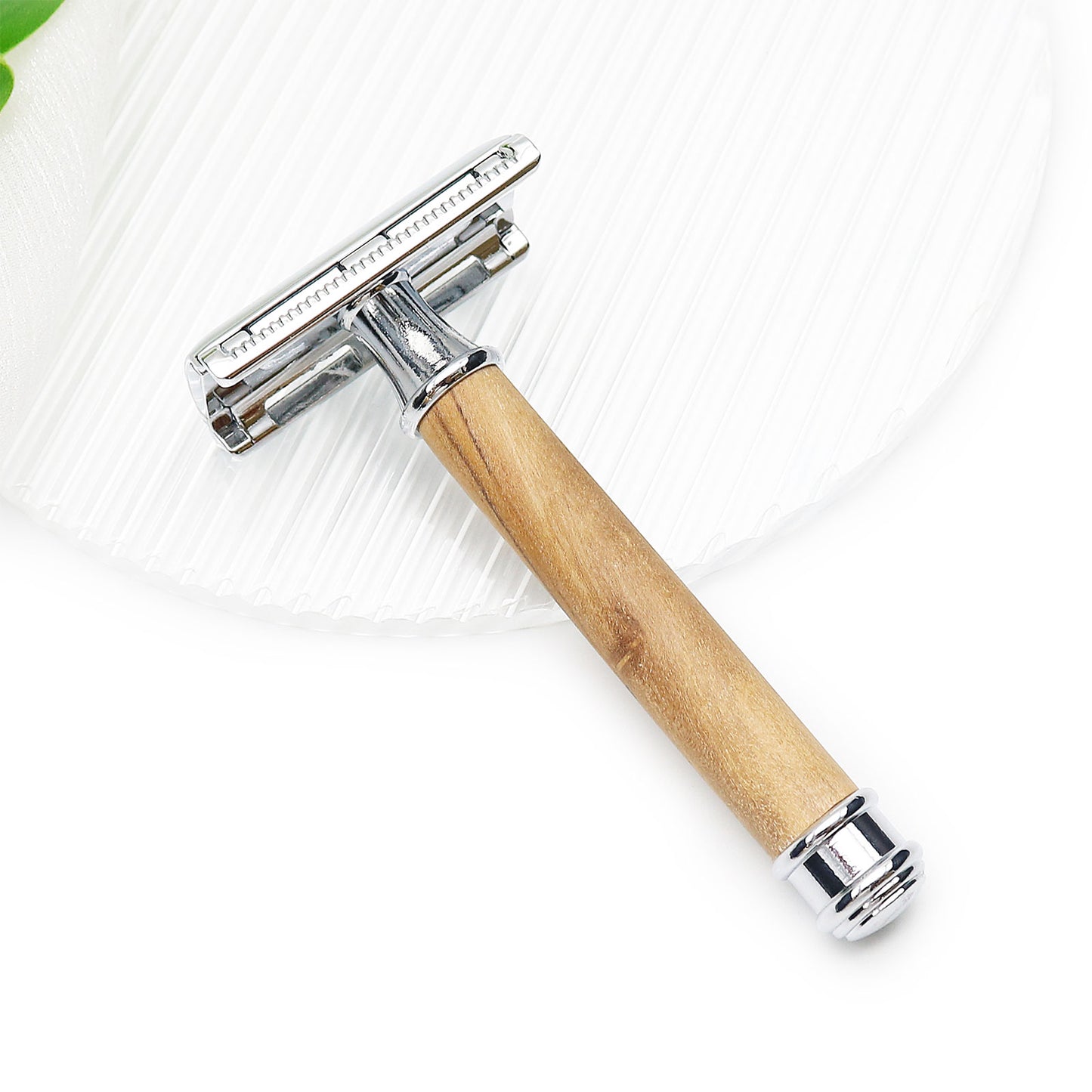 Men‘s GroomingGood Grip Classic Eco Friendly Olive Wooden Safety Razor