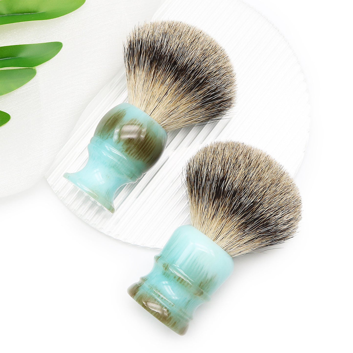 New Green Resin Handle 100% Silvertip Badger Facial Hair Brush Super Mustache Shave Brush Men's Shaving Brushes